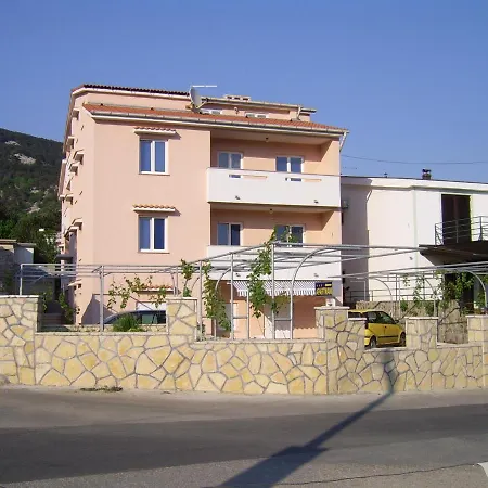 Roko * Baska (Krk)